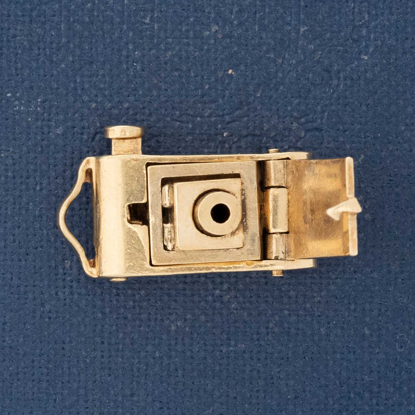 Vintage Retro Camera Charm