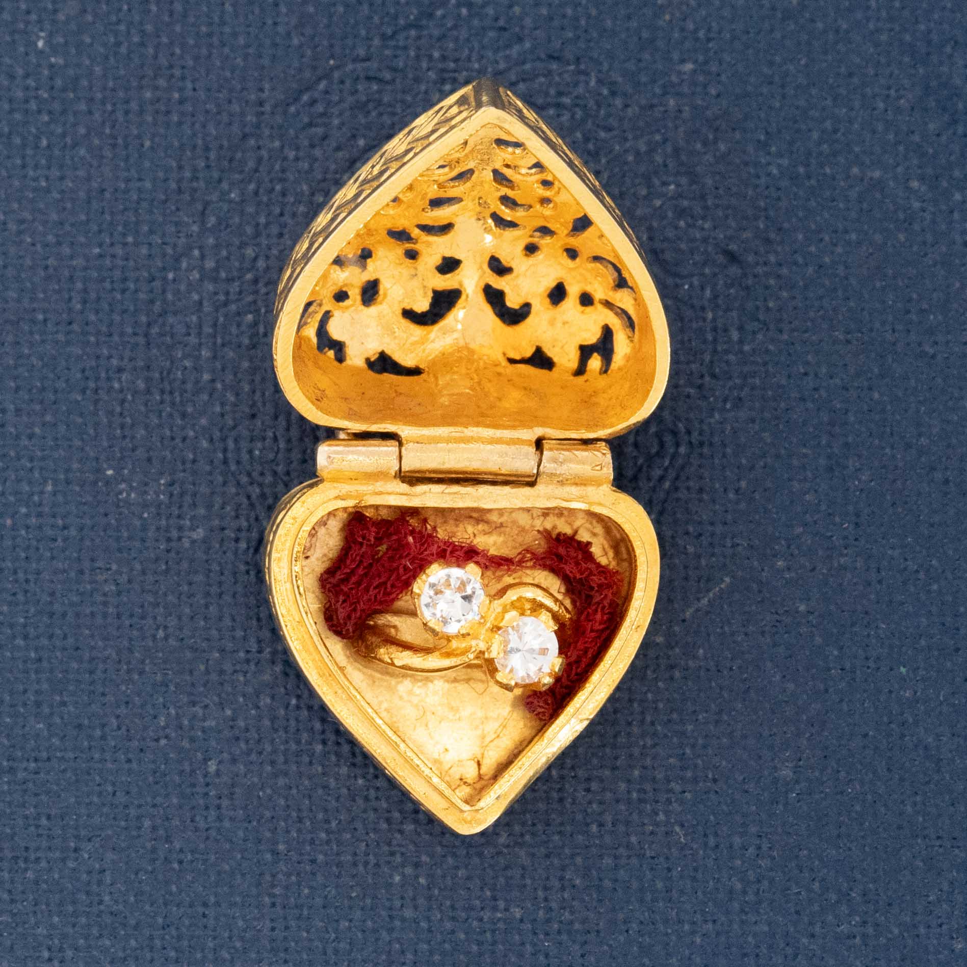 Vintage Ring Box Charm Pendant, English