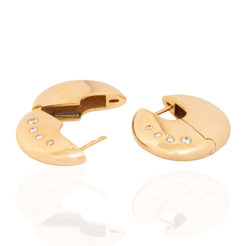 Vintage Salavetti 18K yellow gold diamond disc earrings – alternate view 3