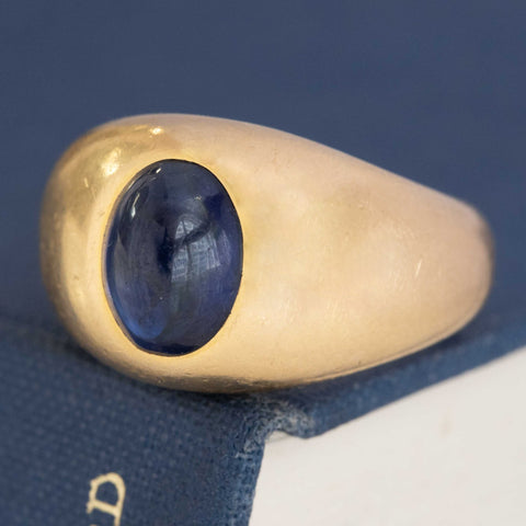 5.00ct Vintage Sapphire Cabochon Ring, by Cartier Paris
