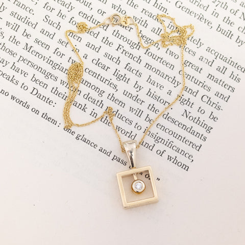 Vintage Square Frame Pendant