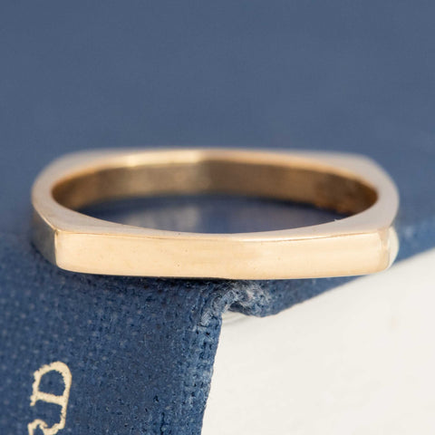 Vintage Square Shank Band