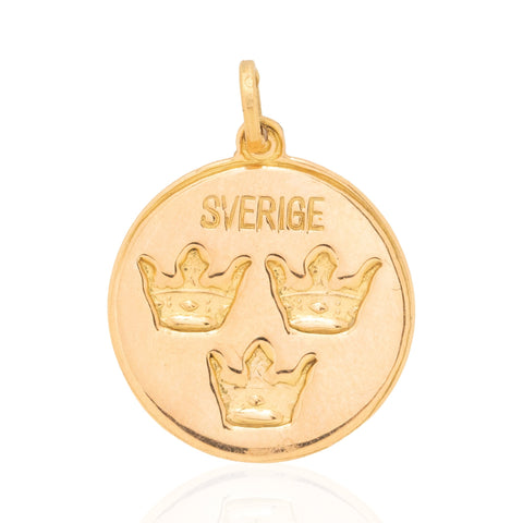 Vintage Swedish three crowns SVERIGE charm in 14kt yellow gold – alternate view 2