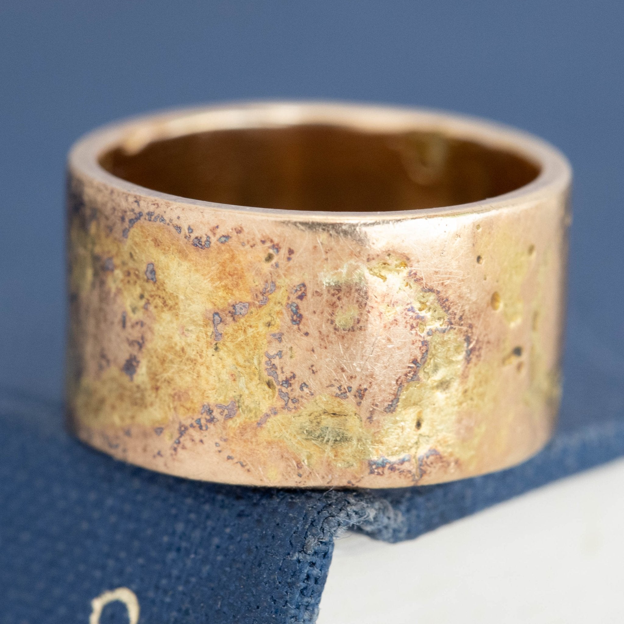 Vintage Textured Cigar Band