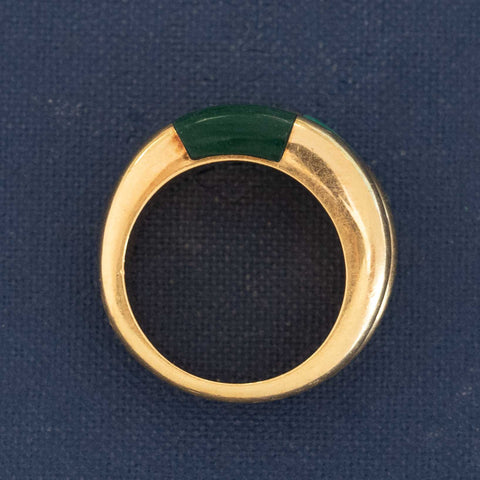 Handcrafted vintage malachite ring in yellow gold