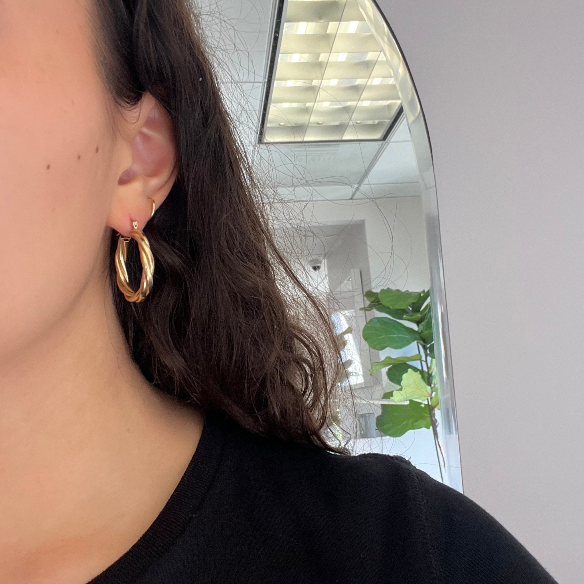 Vintage Twist Hoop Earrings