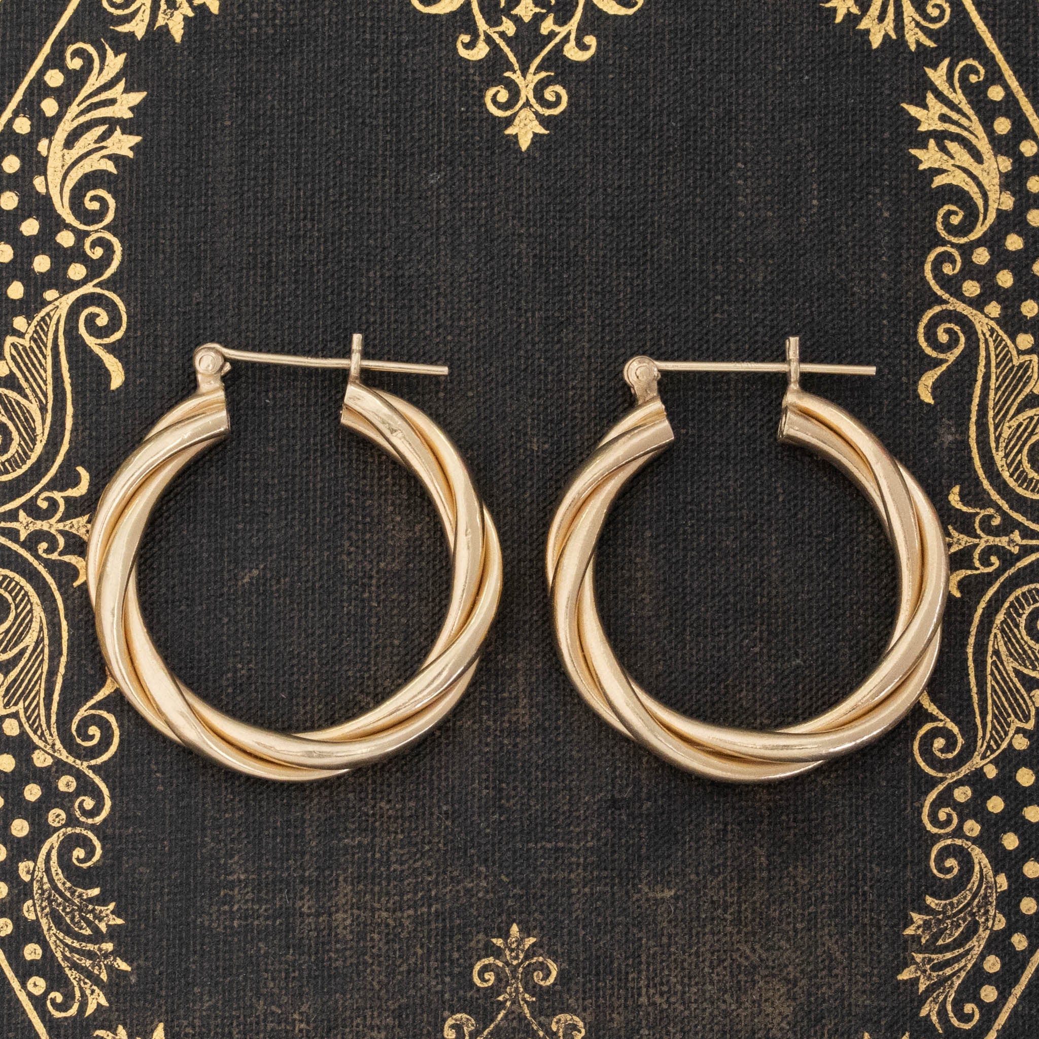 Vintage Twist Hoop Earrings