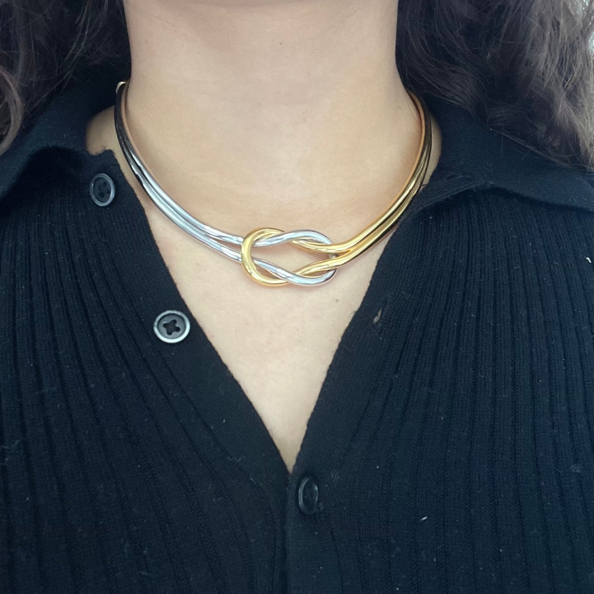 Vintage Two-Tone Knot Collar