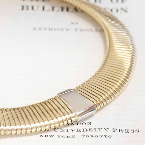 side view vintage 14k gold tubogas choker necklace