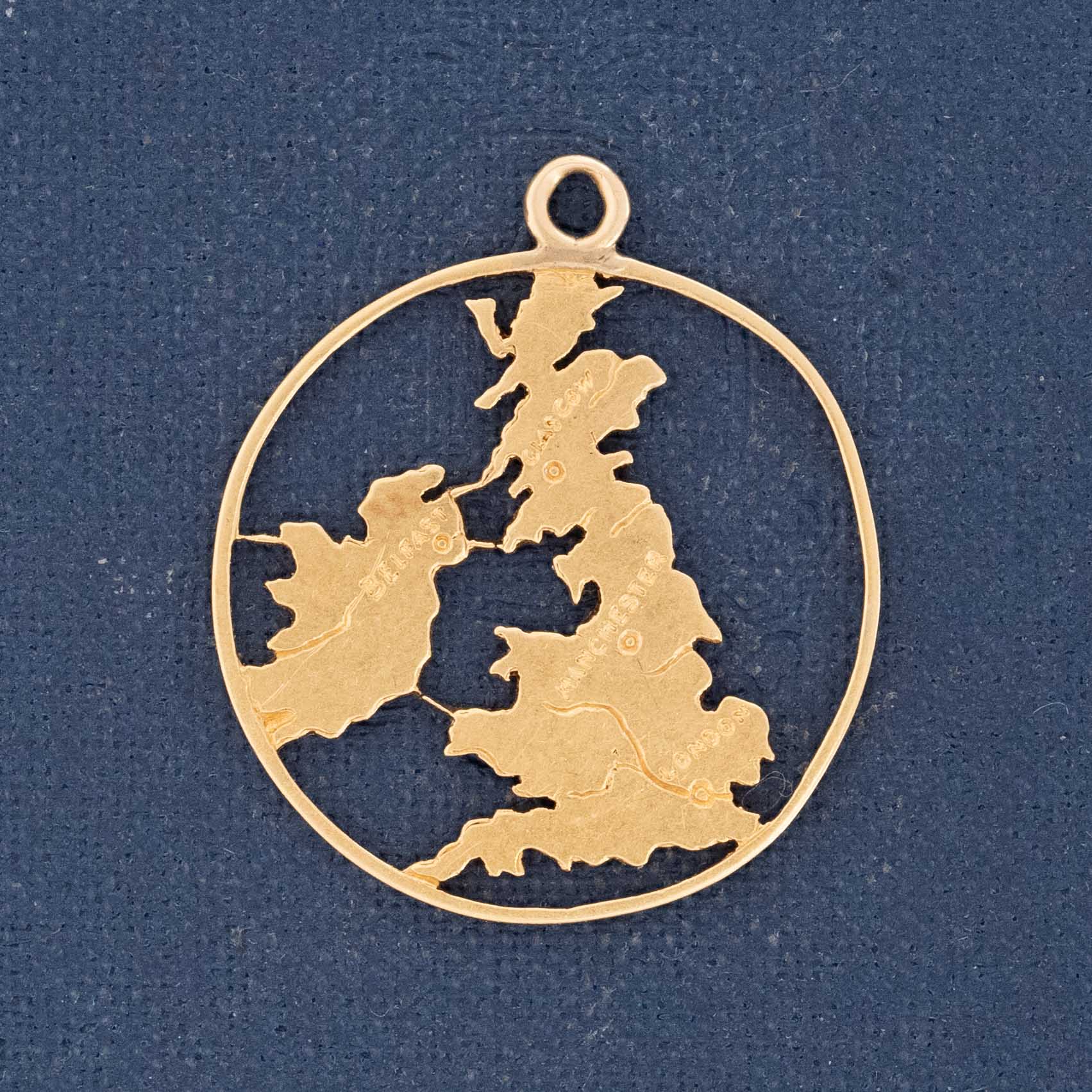 Vintage United Kingdom Cities Pendant