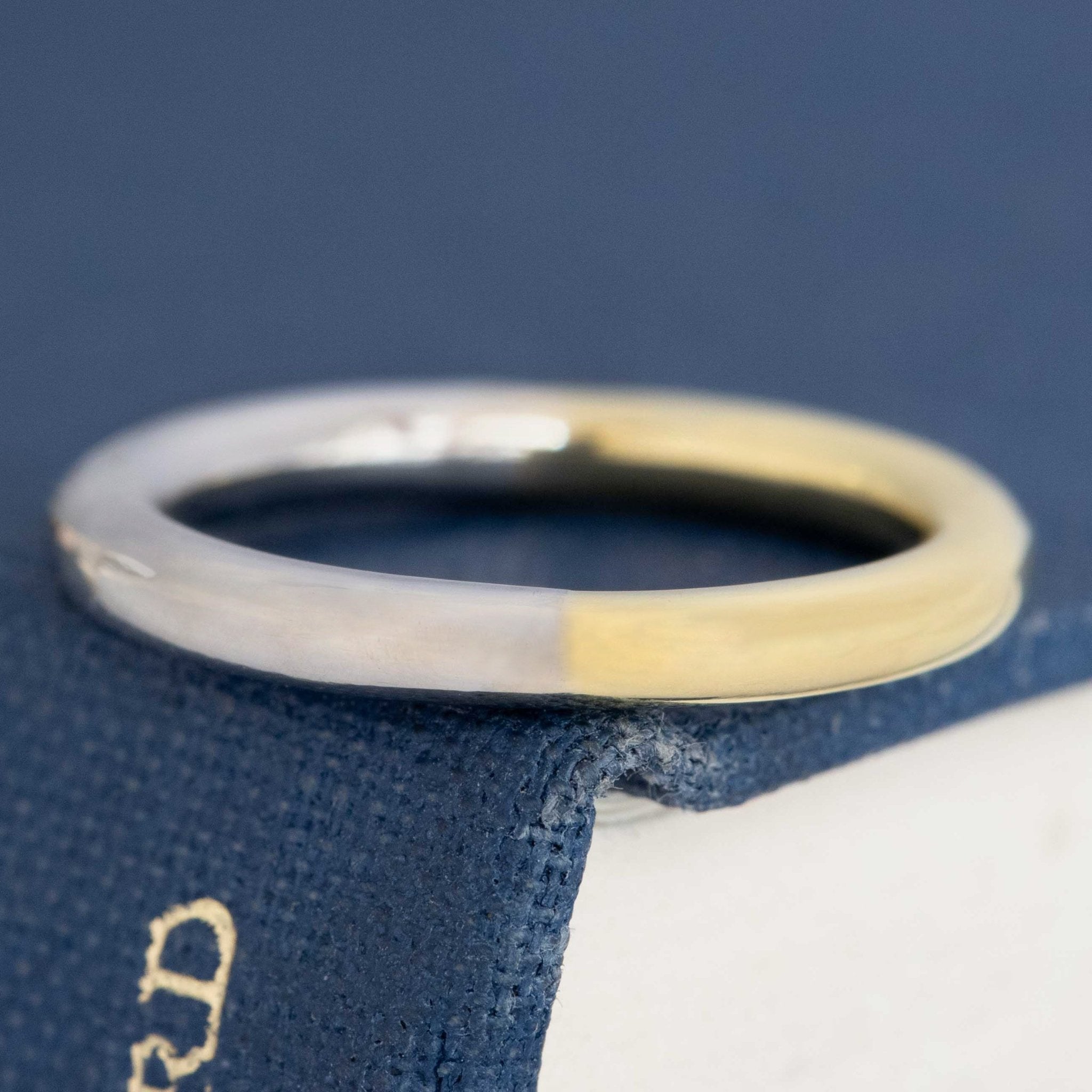 Yin-Yang Stacker Band
